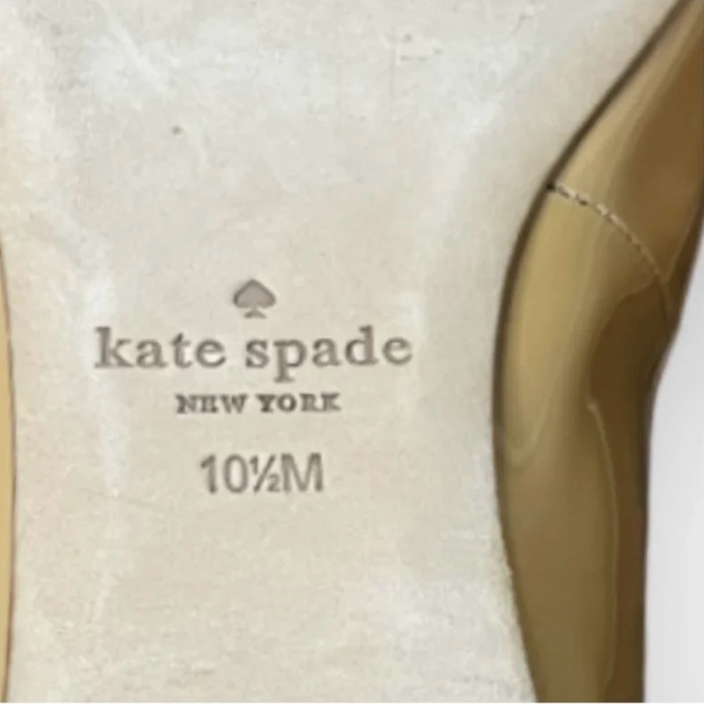 Kate Spade Willa ballet flat in size 10.5, camel color, patent leather. - Picture 4 of 8